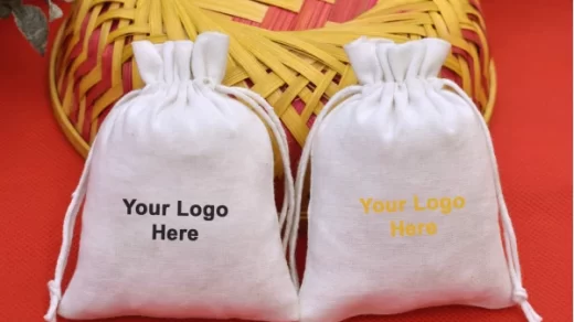 Cotton Bags vs Plastic Bags